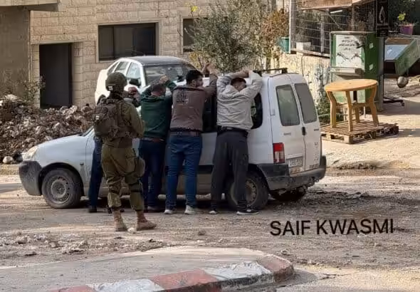 'Israeli' occupation forces detain a number of young men around Tulkarm refugee camp on February 19, 2025. Photo: @saif_kwasmi/Instagram.