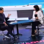 Venezuelan President Nicolas Maduro talking with a journalist during his program Con Maduro+ on Monday, February 17, 2025. Photo: Presidential Press.