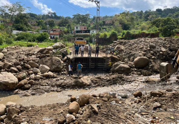 Building roads and running water pipes into rural communities will be a priority. Photo: Resumen Latinoamericano – English.