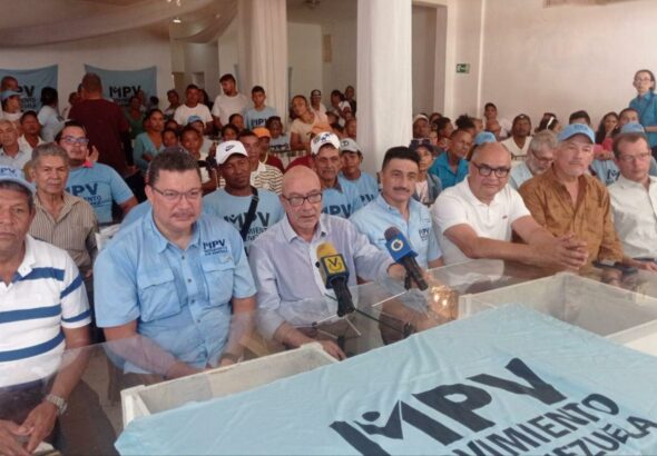 Movement for Venezuela (MPV) party leaders and members at a press conference. Photo: MPV.