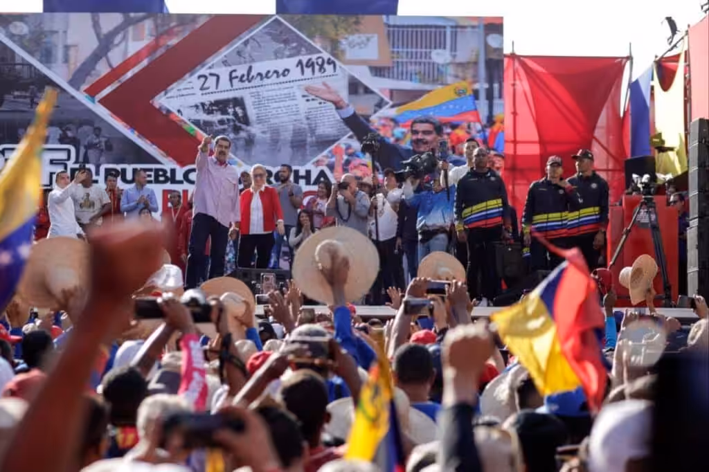 Venezuelan President Nicolás Maduro attends the commemorative march for 36 years of the Caracazo uprising. Photo: MINCYT.