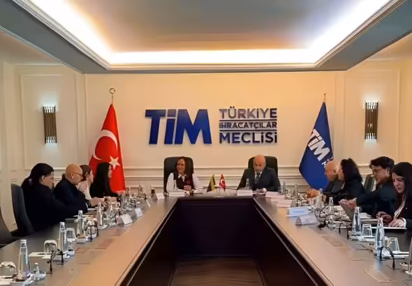 Venezuelan Foreign Trade Minister Coromoto Godoy, accompanied by the president of the Export Promotion and Country Brand Agency, Daniella Cabello, held a meeting at the facilities of the Turkish Exporters Assembly (TIM). Photo: IG/@mincoexve.