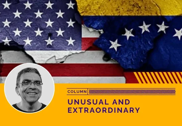 The flags of the US (left) and Venezuela (right), with a photo of columnist Clodovaldo Hernández (middle). Photo: Venezuelanalysis.