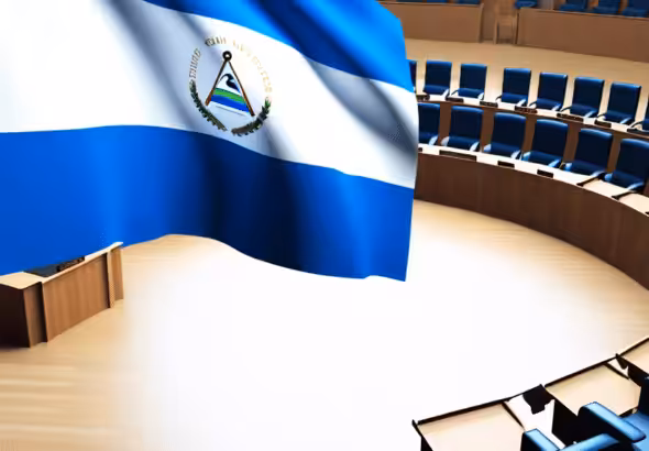 The flag of Nicaragua on the backdrop of an empty circular room. Illustration: Columna Digital.