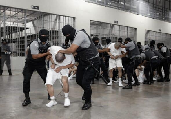 Venezuelan migrants deported from the US being treated as terrorists in a maximum-security prison in El Salvador. Photo: Voz Pública.