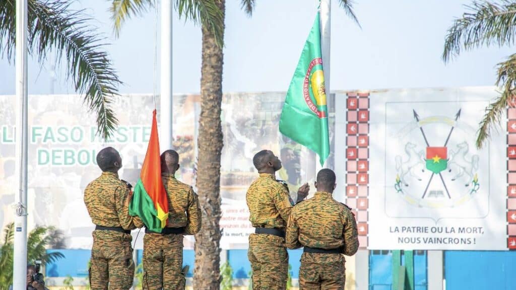 Unveiling of the new AES flag in Burkina Faso. Photo: Burkina Faso Presidency.