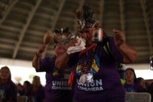 indios