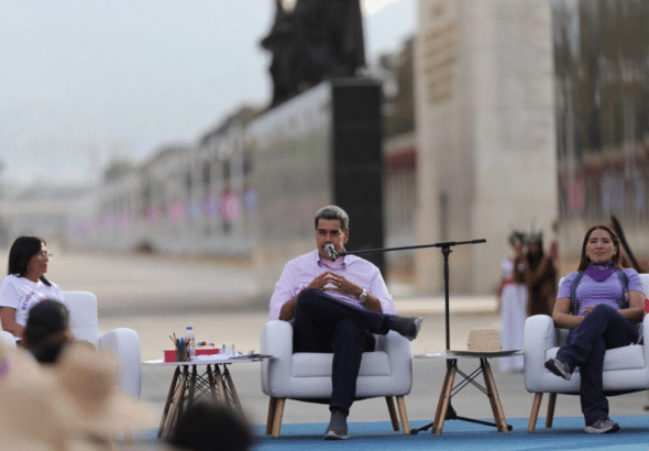 Venezuelan President Nicolás Maduro addressing women supporters of the Bolivarian Revolutio at an event in Paseo Los Proceres, Caracas, March 8. Photo: Presidential Press.