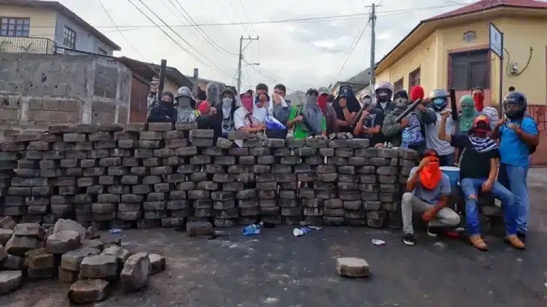 One of scores of violent barricades, or tranques, created around Nicaragua during the 2018 coup attempt. Photo: The Grayzone/File photo.