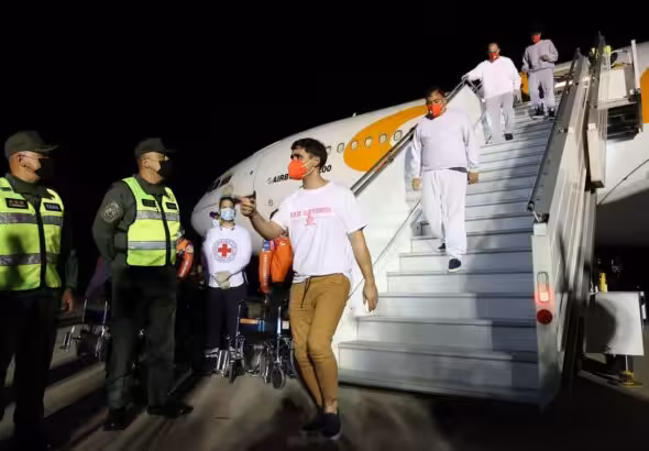 Venezuelan migrants deported by the US government arriving in Venezuela, where they are received with dignity. Maiquetia, La Guaira state, Friday, March 28, 2025. Photo: Con el Mazo Dando.