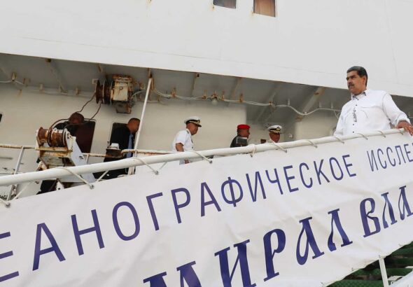 Venezuelan President Nicolás Maduro visits the Russian Navy's Baltic Fleet Ship Admiral Vladimirsky during its visit to La Guaira, Venezuela on April 13, 2025. Photo: Presidential Press.