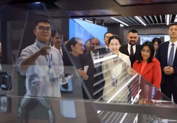 Venezuelan Vice President Delcy Rodríguez during her visit to the Lenovo headquarters in Shanghai on April 28, 2025. Photo: IG/@vicevenezuela.