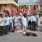 Farmers organized with AIKS and SKM rallied in cities across India against the visit of JD Vance. Photo: AIKS.
