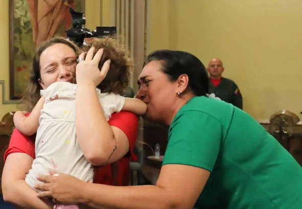 Venezuelan two-year-old baby girl Maikelys Espinoza reunited with her mother and grandmother at Miraflores Palace, Caracas, on Wednesday, May 14, 2025. Photo: Presidential Press.