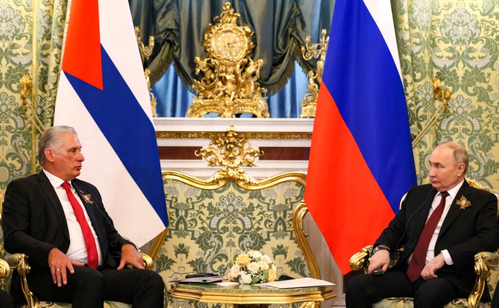 Cuban President Miguel Díaz-Canel and Russian President Vladimir Putin meeting at the Kremlin on May 9, 2024. Photo: Presidency of Russia.