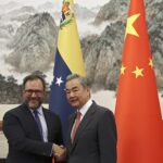 Chinese Foreign Minister Wang Yi and Venezuelan Foreign Minister Yvan Gil before their meeting at the Diaoyutai State Guesthouse in Beijing ahead of the China-CELAC Forum, on May 12, 2025. Photo: Florence Lo/EFE/EPA.