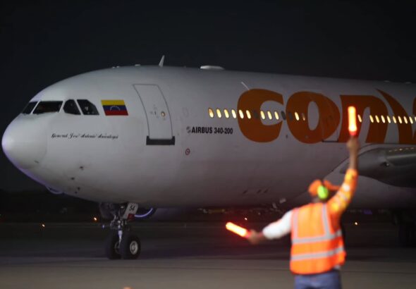Conviasa passenger jet landing at the Simón Bolívar International Airport in Maiquetia, La Guaira state, Venezuela. Photo: IG/@mijpvzla.
