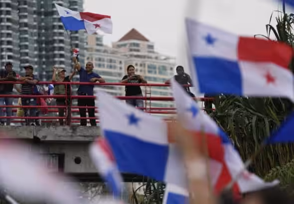 Panamanians protest against a memorandum of understanding with the US, in Panama City, April 29, 2025. Photo: Matias Delacroix/AP.