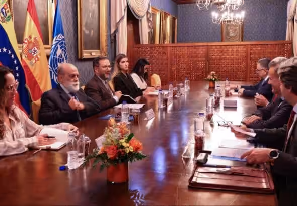 Venezuelan Foreign Minister Yván Gil holds a meeting with foreign diplomatic representatives in Venezuela on May 30, 2025. Photo: AVN.