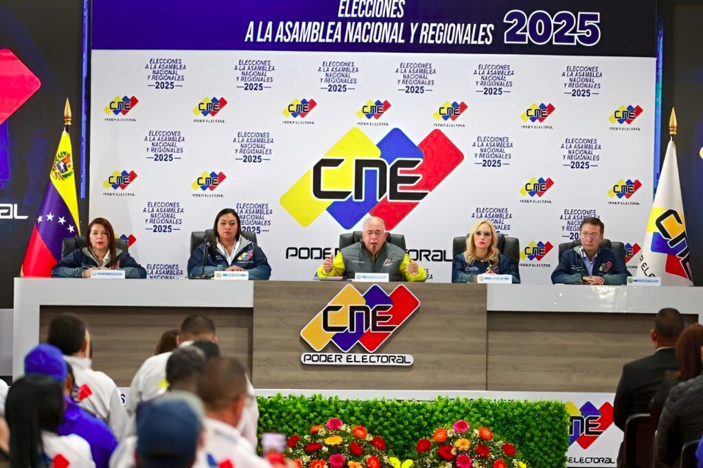 Venezuelan National Electoral Council board reporting the results of the May 25 parliamentary and regional elections. Photo: Venezuelan National Assembly.