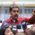 Venezuelan President Nicolas Maduro giving statements to the press after casting his vote in the parliamentary and regional elections on Sunday, May 25, 2025. Photo: Presidential Press.