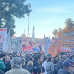 Protesters in Plaza de Mayo, Buenos Aires, march against the Supreme Court's ban on Cristina Fernández de Kirchner holding public office. Photo: Telesur.