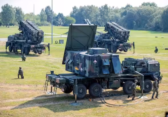 27 August 2019, Mecklenburg Western Pomerania. Cammin: Soldiers of Air Defense Missile Group 21 of the Bundeswehr Air Force are practicing the establishment of an air defense position. Photo: AP.