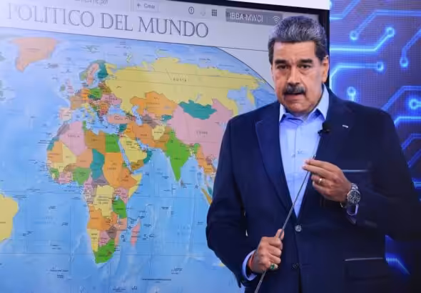 Venezuelan President Nicolas Maduro with a world map in the background on Monday, June 23, 2025. Photo: Presidential Press.