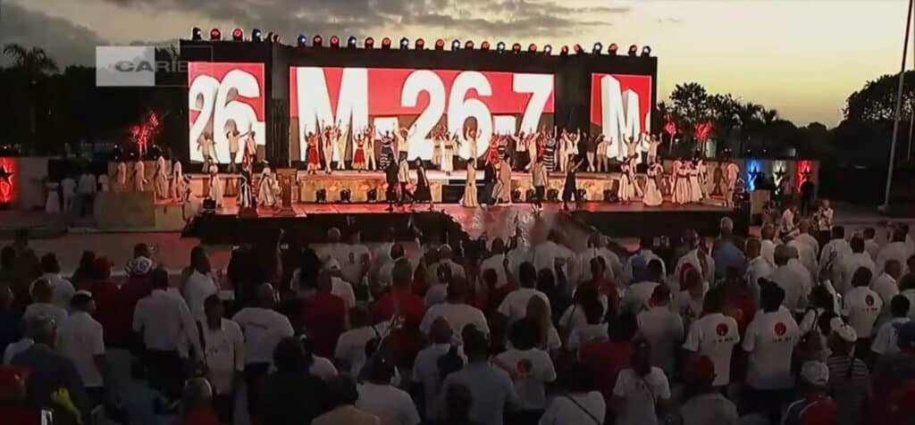 The stage at the July 27, 2025 event marking the 72nd anniversary of the assault on the Moncada and Carlos Manuel de Céspedes Barracks. Photo: Canal Caribe.