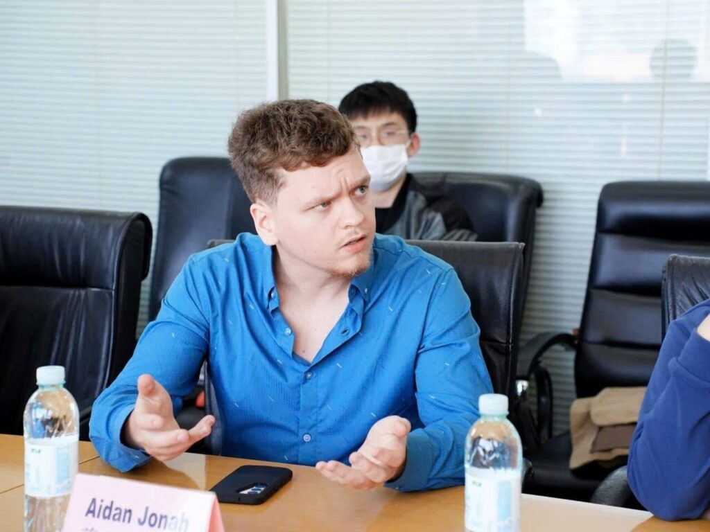 Canadian journalist Aidan Jonah. Photo: Tehran Times.