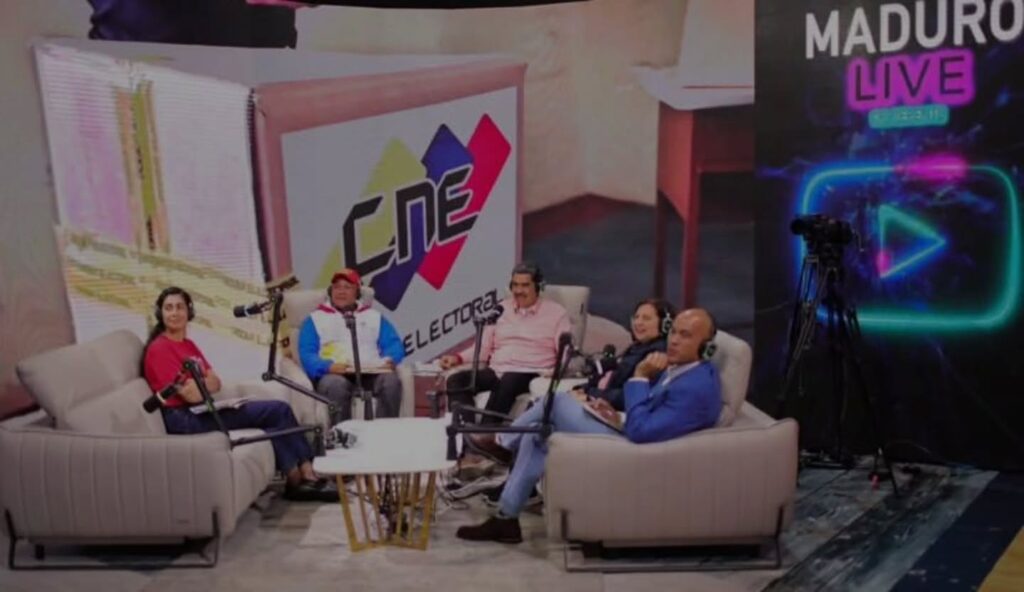 Venezuelan President Nicolás Maduro discusses this year's elections on his program Con Maduro+. Photo: Screenshot/Threads/@aparrayarza.