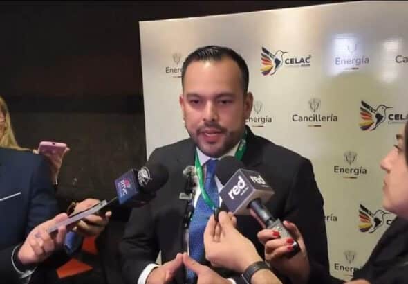 Colombian Minister of Mines and Energy, Edwin Palma Egea, speaking to reporters. Photo: X/@PalmaEdwin.