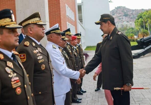 President Nicolás Maduro shakes hands with newly promoted FANB officials, July 3, 2025. Photo: Presidential Press.