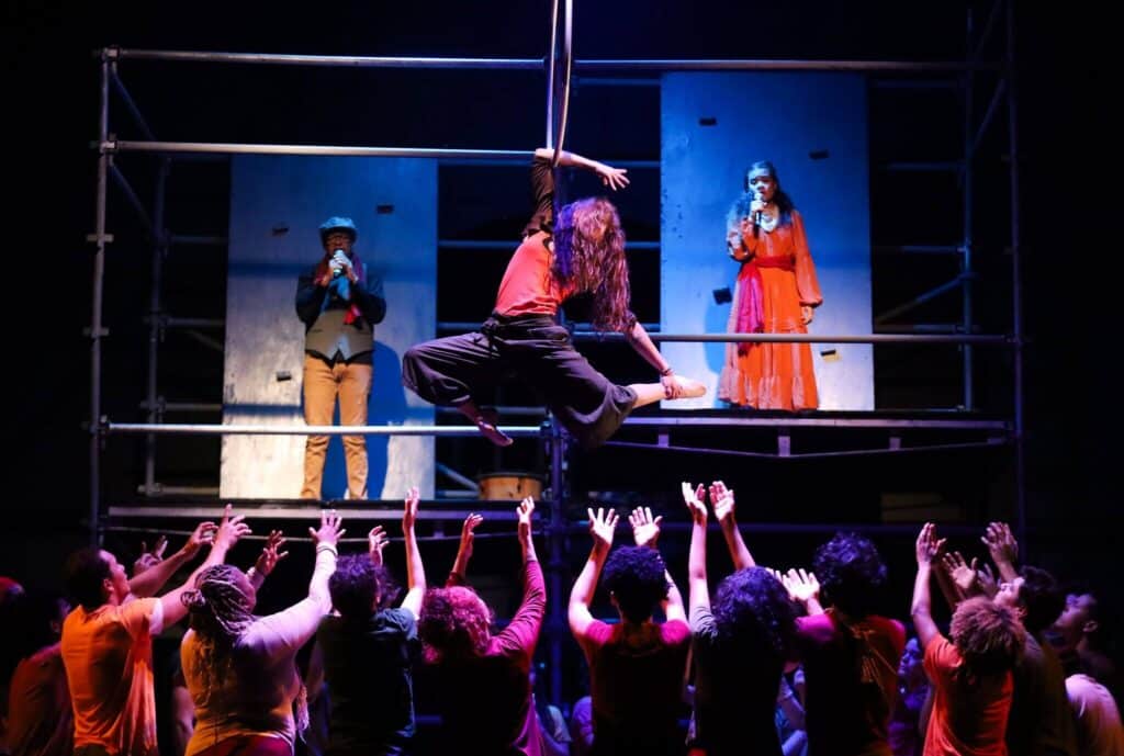 photo_5113839477574448537_w-2048x1377