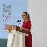 Mexican President Claudia Sheinbaum at her morning press conference, August 15, 2025. Photo: EFE.