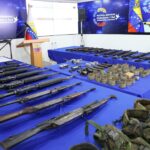 The criminal networks involved in political destabilization mobilized weapons of war, also with the cooperation of local authorities in Zulia state, business leaders, and judicial officials. Photo: CICPC.