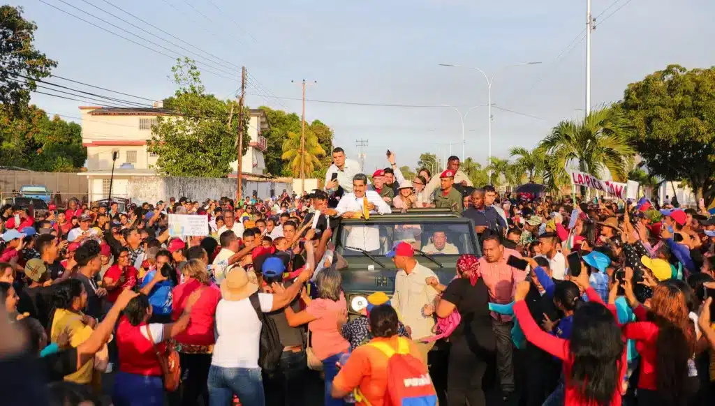 Nicolás Maduro was welcomed by thousands of people in the city of Maturín. Photo: Nicolás Maduro/X.