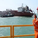 PDVSA-barco-trabajador-1-750x536