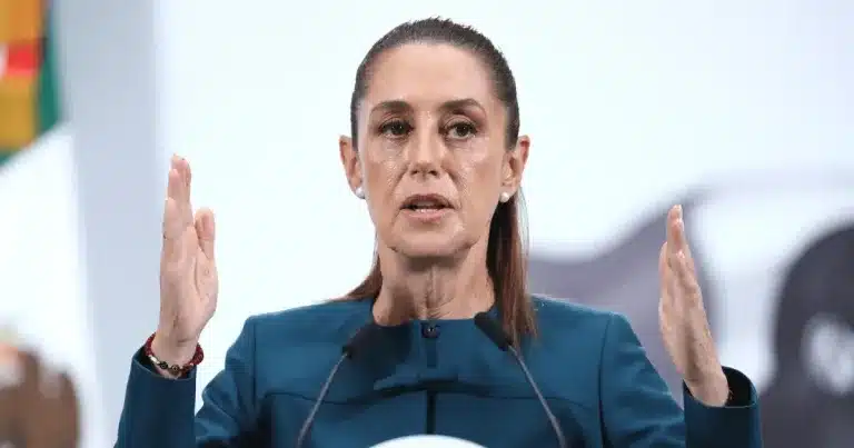 Mexican President Claudia Sheinbaum hosts her morning press conference on August 26, 2025. Photo: EFE. 