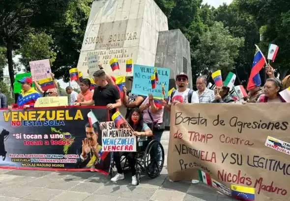 Demonstration in Mexico City in solidarity with Venezuela against US invasion threats. Photo: Telegram/Campaña Venezuela no es Amenaza.