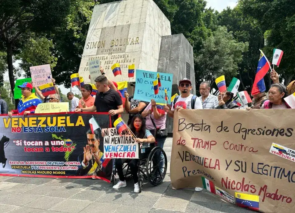 Demonstration in Mexico City in solidarity with Venezuela against US invasion threats. Photo: Telegram/Campaña Venezuela no es Amenaza.
