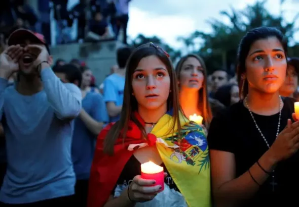 Opposition supporters in Venezuela held a “vigil” for human rights in Caracas. Photo: Human Rights Watch/file photo.