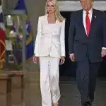 Donald Trump and Pam Bondi, Attorney General of the United States. Photo: AP.