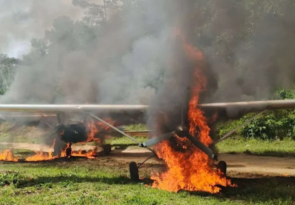 Two narco-jets destroyed by the Venezuelan Army. Photo: IG/@dhernandezlarez.