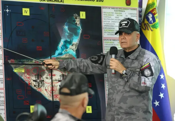 Venezuelan Defense Minister Vladimir Padrino pointing at a map during a military brief on Wednesday, Sept. 17, in Caracas, Venezuela. Photo: Presidential Press via EFE