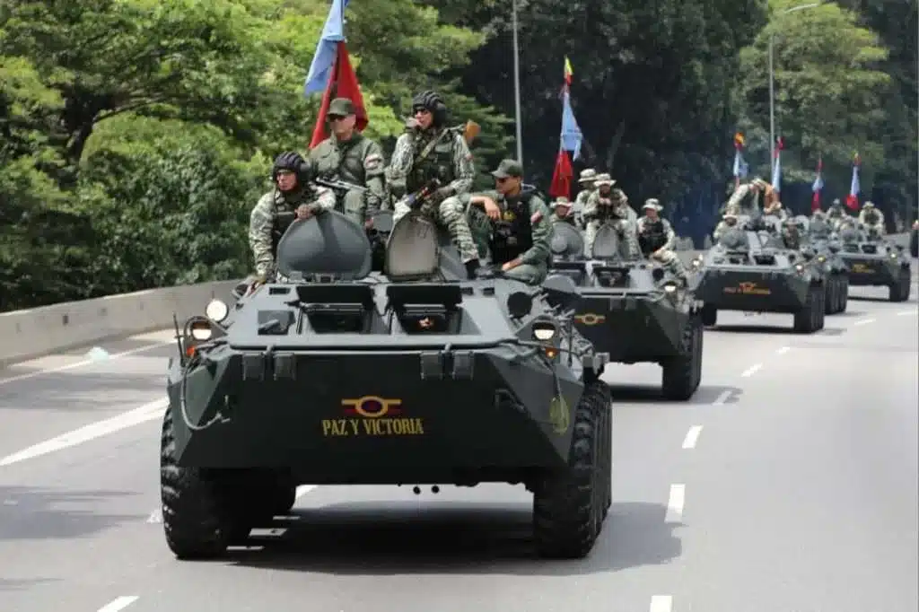 Deployment of the FANB in the communal circuits across Venezuela as part of "The barracks go to the people" campaign. Photo: Prensa FANB.