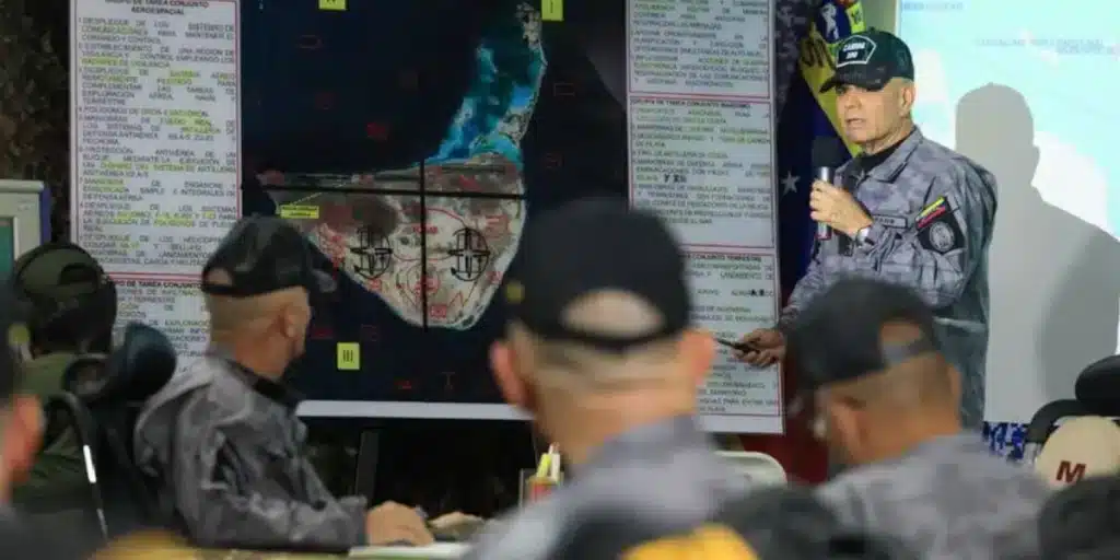 Venezuelan Defense Minister Vladimir Padrino López at the launch of the Sovereign Caribbean 200 Naval Drills in La Orchila island. Photo: YVKE Radio.
