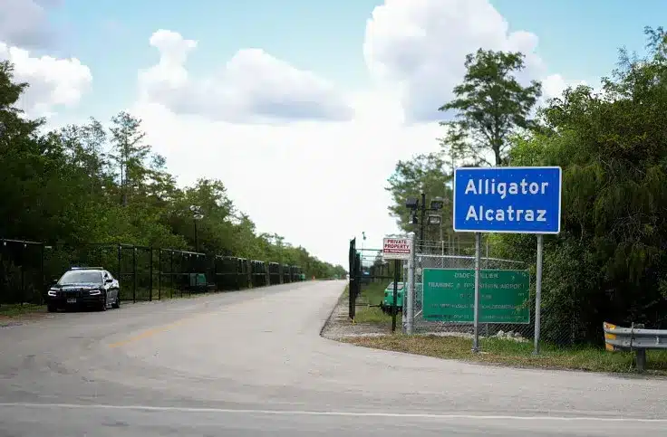 The entrance to the state-managed immigration detention center dubbed Alligator Alcatraz, located at the Dade-Collier Training and Transition Airport in the Florida Everglades on August 03, 2025 in Ochopee, Florida. Photo: Joe Raedle/Getty Images.