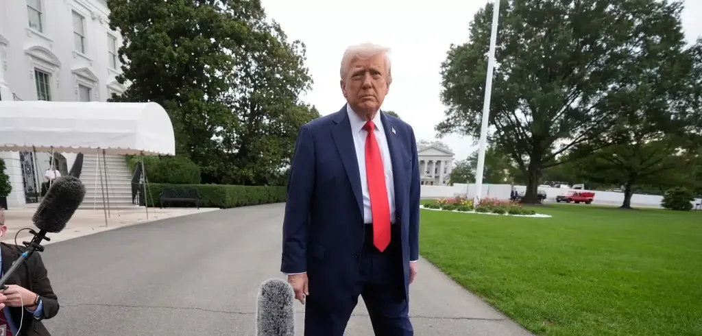US President Donald Trump speaks to the media at the White House in Washington on September 21, 2025 before boarding Marine One to depart for Glendale, Arizona, to attend a memorial service for slain conservative commentator Charlie Kirk. Photo: Mark Schiefelbein/AP.