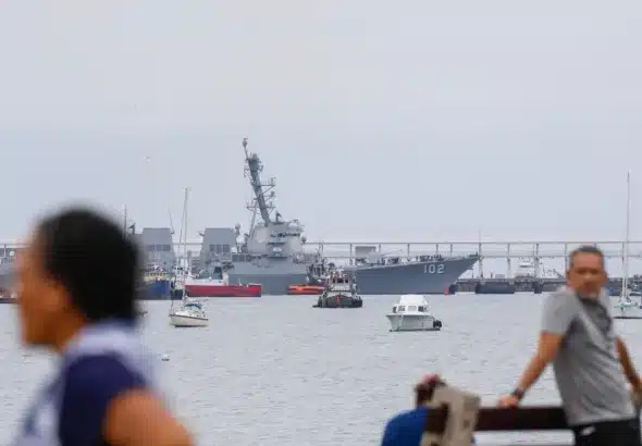 USS Sampson, a Navy missile destroyer, docks in Panama City, Panama, on September 2, 2025. Photo: Daniel Gonzalez/Anadolu/Getty Images.